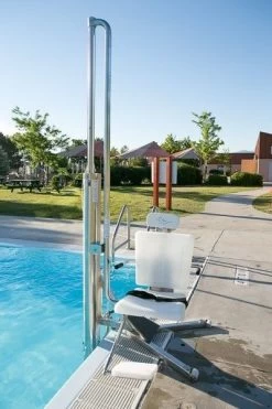 Gallatin Water Powered Lift -Swimming Equipment Store 17020